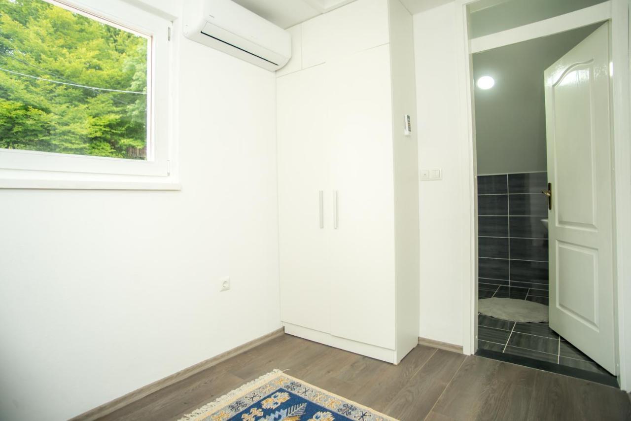 Gardenlux Sarajevo Βίλα Εξωτερικό φωτογραφία